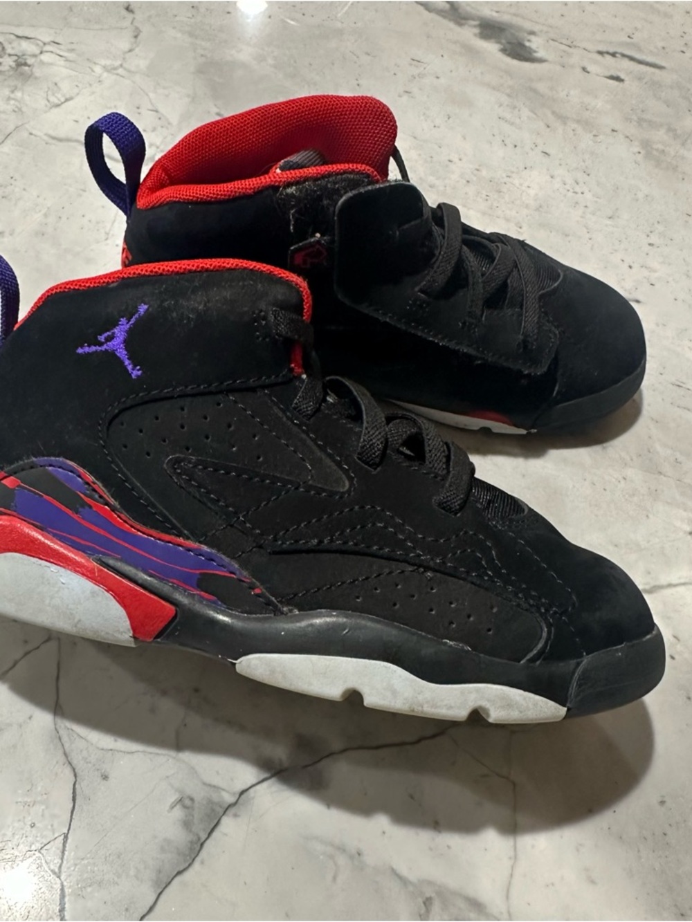 Jordan Nike Kids 10 Black Sneakers Red Purple Accents suede leather tennis shoe